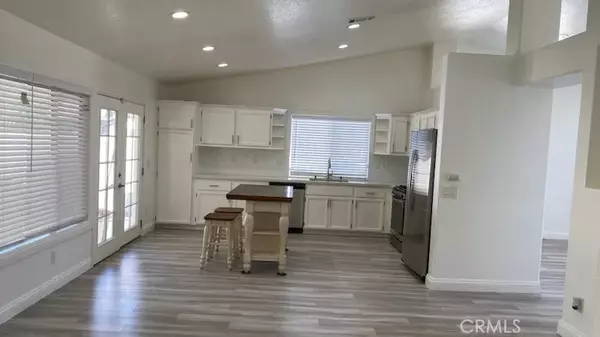Colton, CA 92324,1005 S Helena St