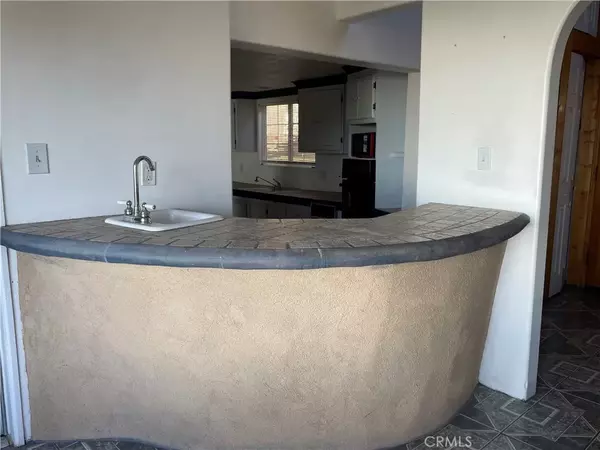 Cedarpines Park, CA 92322,21669 Vista