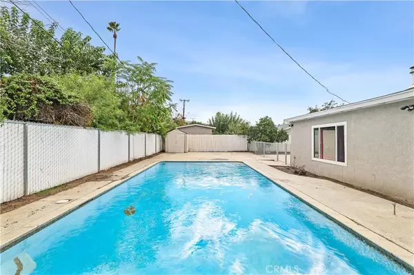 Hemet, CA 92543,26882 Grace