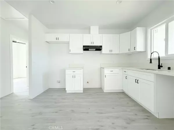 Compton, CA 90221,405 S Bradfield Avenue