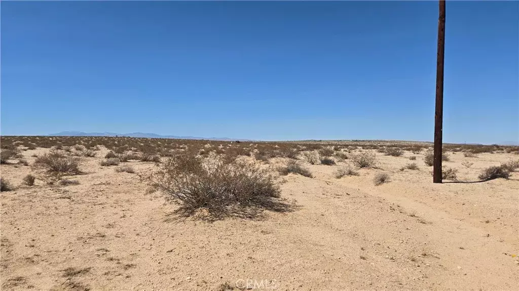 5107 Mars, 29 Palms, CA 92277