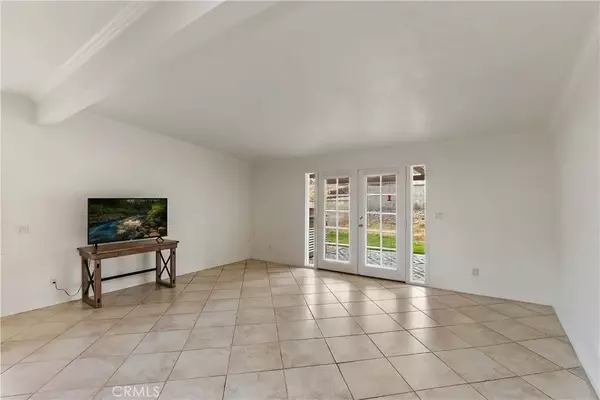 Palm Desert, CA 92260,43880 Primrose