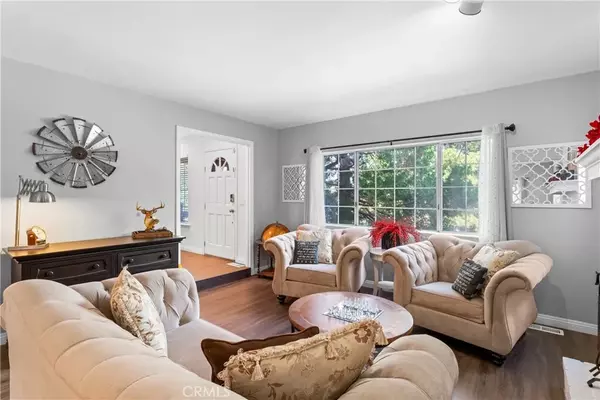 Lake Arrowhead, CA 92352,955 Teakwood Drive