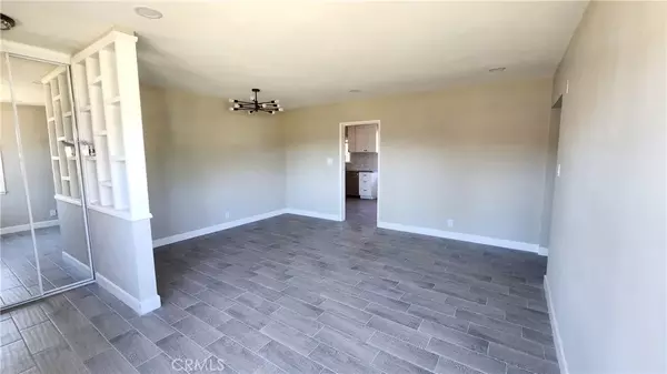 Corona, CA 92882,826 Wyval Ave