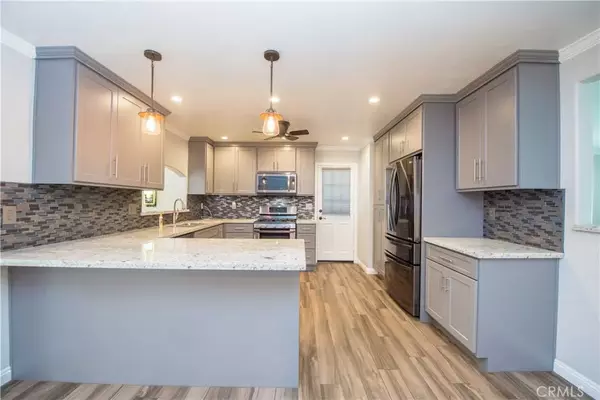 Anaheim, CA 92805,1415 E South