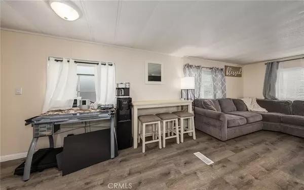Highland, CA 92346,26838 9th #F2