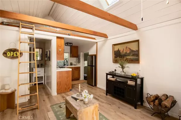 Lake Arrowhead, CA 92352,782 Lake Drive