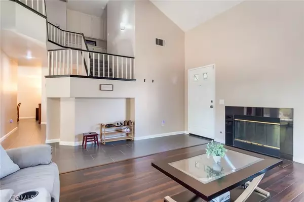 Corona, CA 92882,2519 Sena