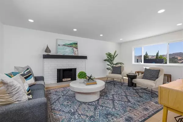 Calabasas, CA 91302,26004 Adamor Road