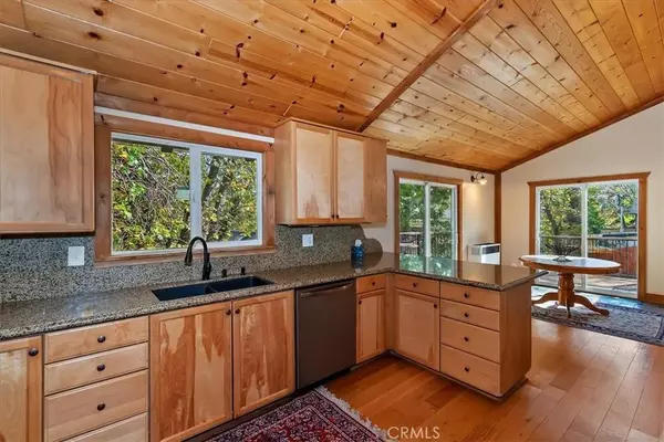 Arrowbear, CA 92382,32765 Cougar