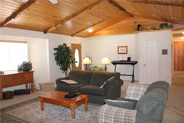 Big Bear City, CA 92314,549 Woodside