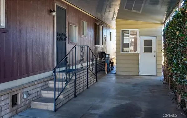 Banning, CA 92220,4133 W Wilson #168