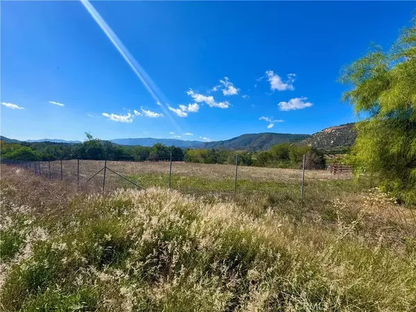 Temecula, CA 92590,1 Calle Mariposa