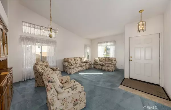 Colton, CA 92324,925 S Navano Street