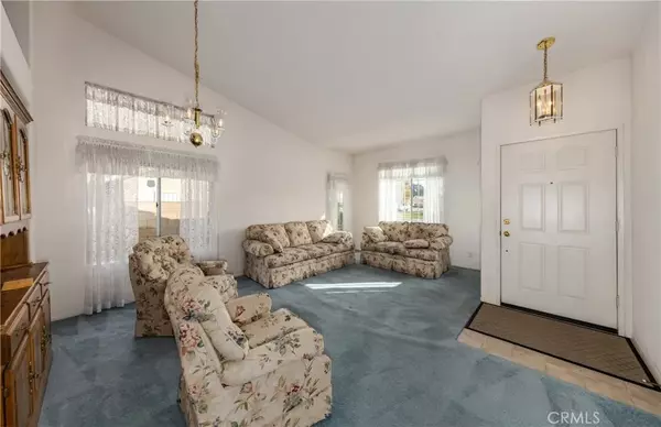 Colton, CA 92324,925 S Navano