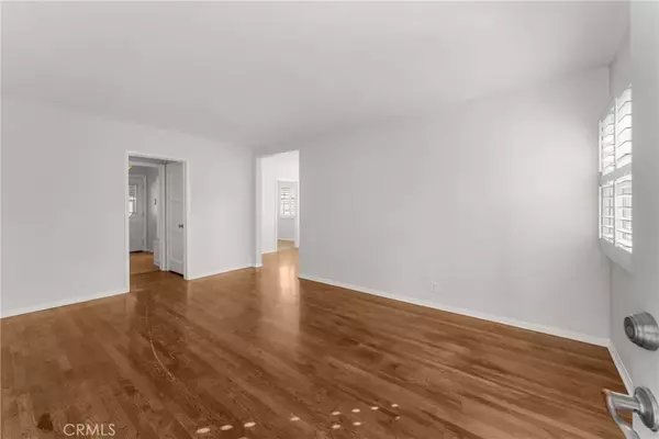 Lakewood, CA 90713,6119 Seaborn