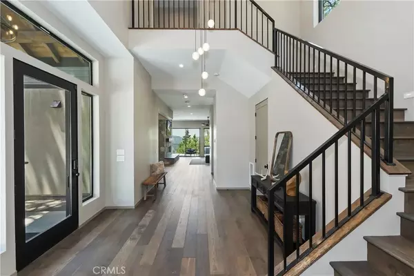 Lake Arrowhead, CA 92352,176 Mill Pond