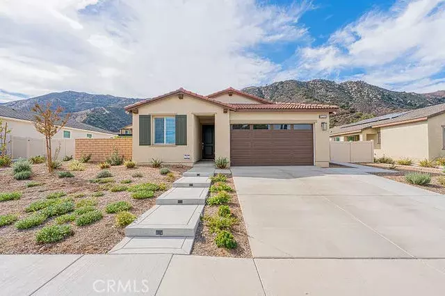 Lake Elsinore, CA 92530,15219 Laguna Ave