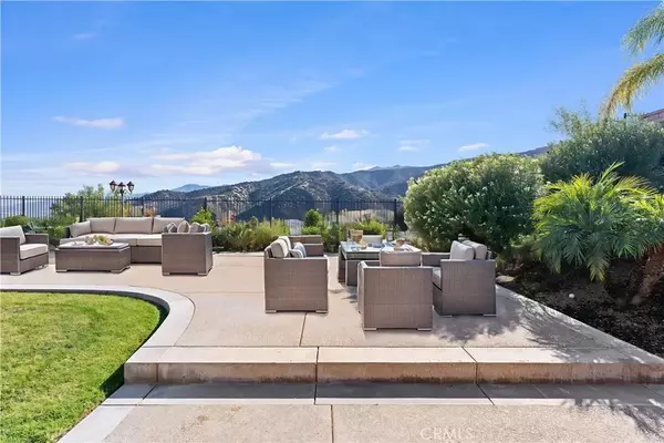 Corona, CA 92883,7823 Summer Day Drive