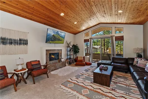 Big Bear Lake, CA 92315,317 Oriole