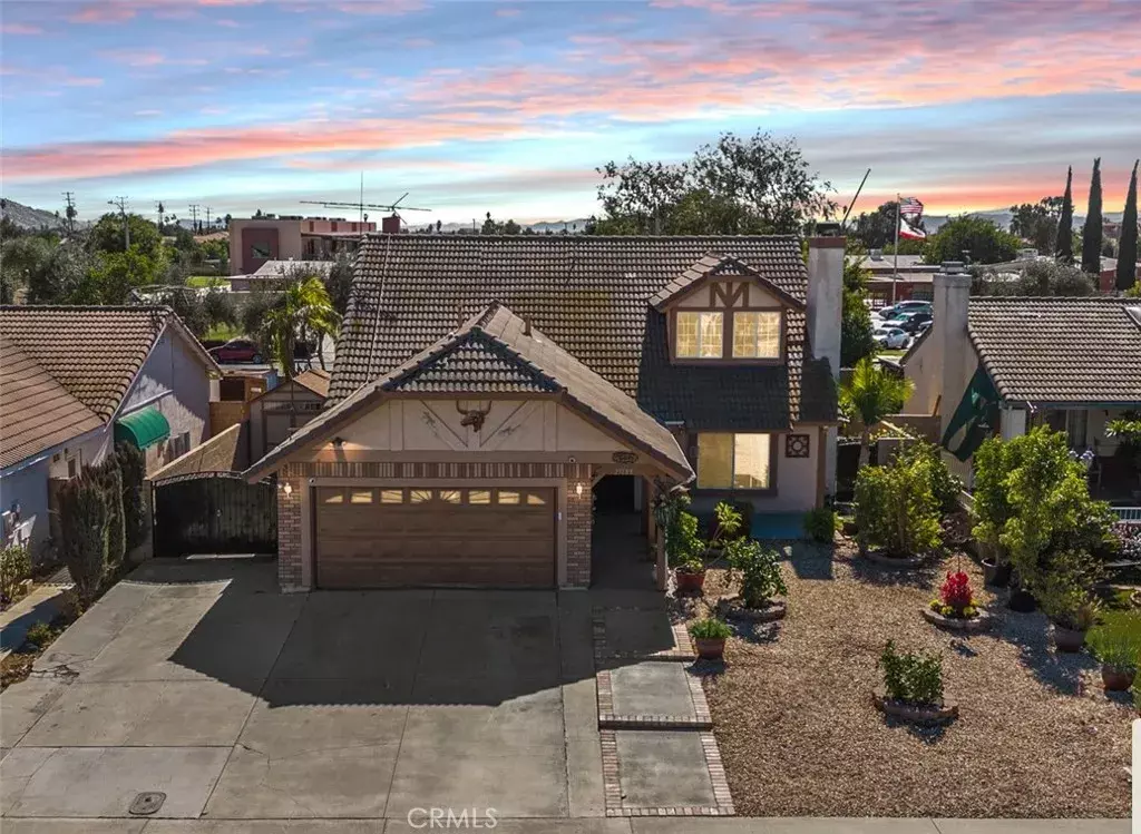 Moreno Valley, CA 92553,25189 El Greco