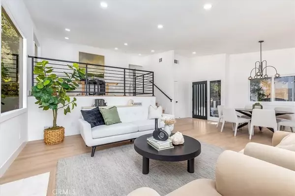 Beverly Hills, CA 90210,9921 Westwanda