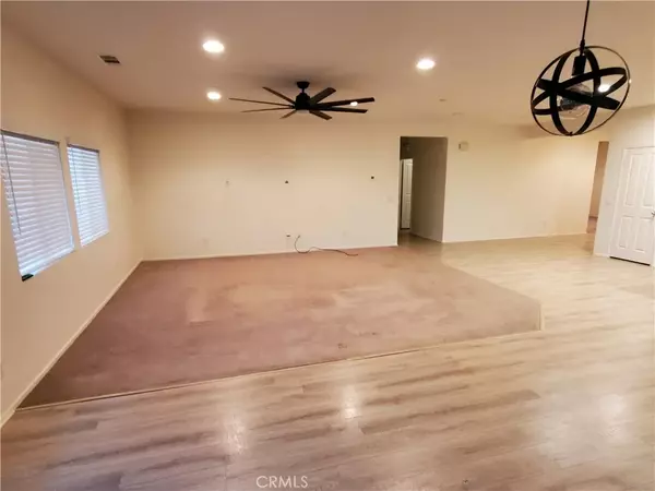 Beaumont, CA 92223,35349 Mickelson