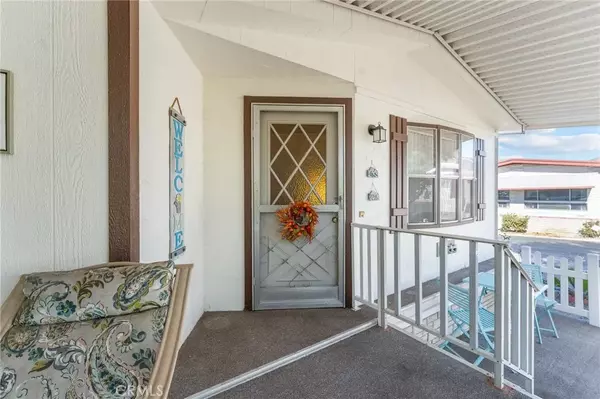 Yucaipa, CA 92399,35218 Fir #183