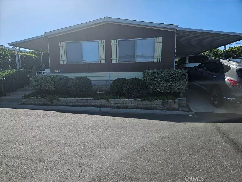Corona, CA 92882,1420 Glengrove
