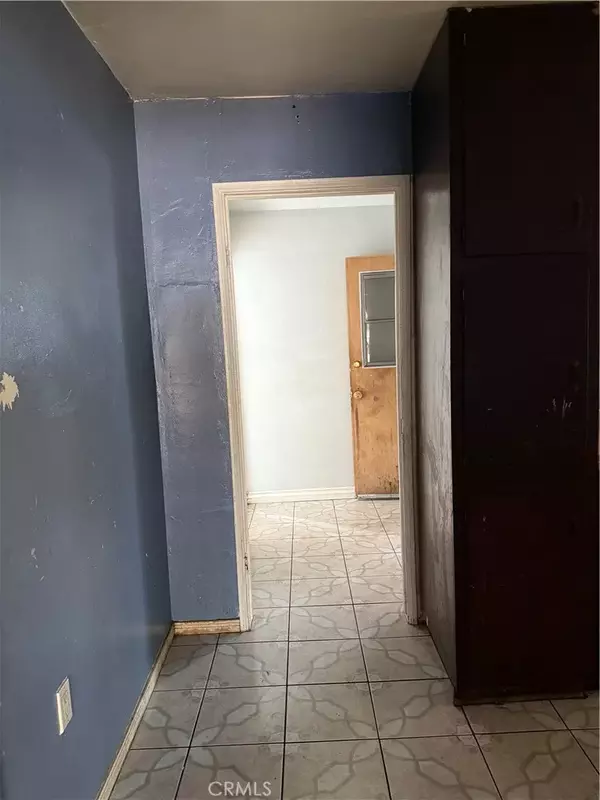 Colton, CA 92324,146 Orange Avenue