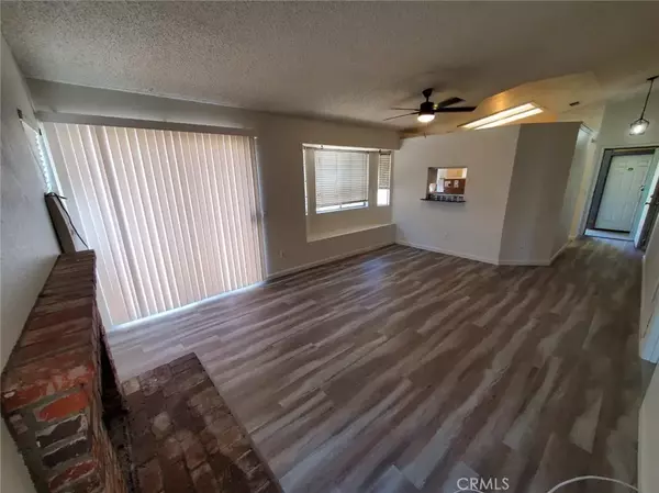 Moreno Valley, CA 92557,23805 Mark Twain