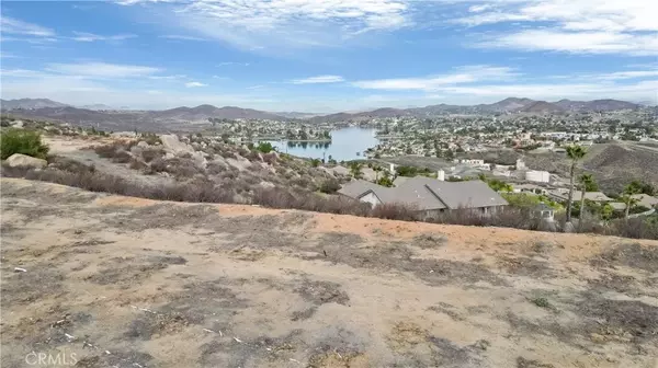 Lake Elsinore, CA 92532,9 Via Del Lago