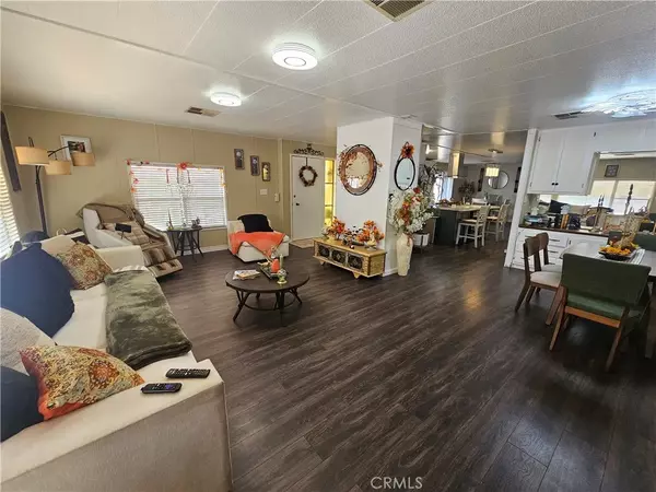 Redlands, CA 92374,626 N Dearborn #186