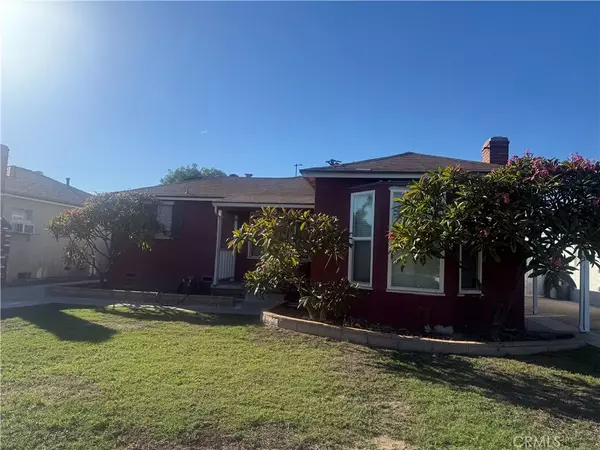 South Gate, CA 90280,10735 Cassina