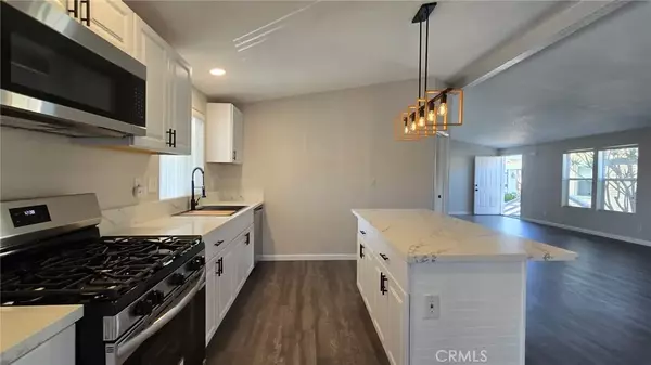 Fountain Valley, CA 92708,138 Sumac