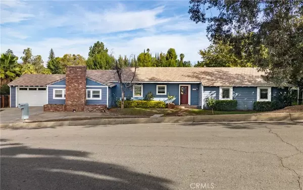 1427 Elizabeth Crest, Redlands, CA 92373