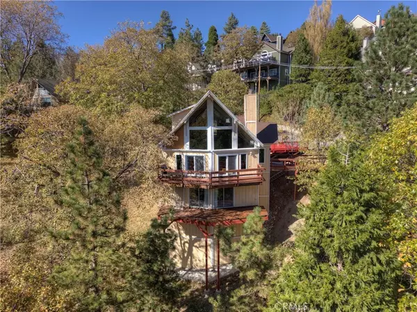 27721 St Bernard Lane, Lake Arrowhead, CA 92352