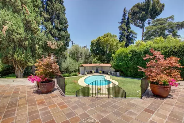 Redlands, CA 92373,1205 W Highland Avenue