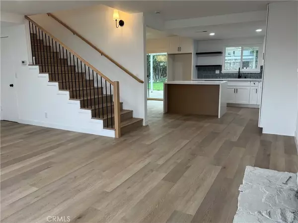 Upland, CA 91786,1427 N San Antonio