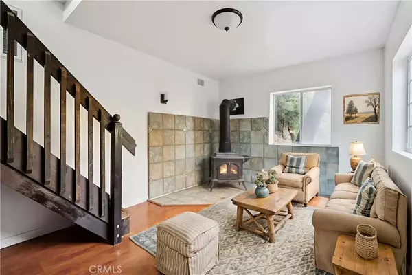 Angelus Oaks, CA 92305,5866 Robin Oak Drive