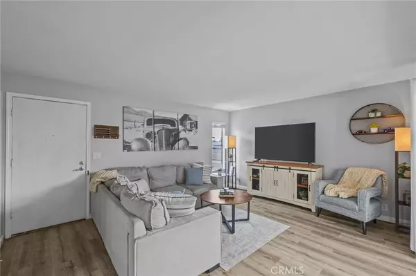 Buena Park, CA 90620,8213 Woodland #40