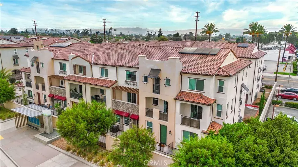 Covina, CA 91722,125 Dove Lndg