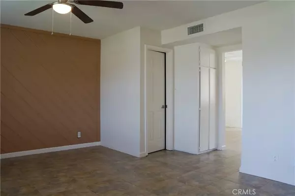 Riverside, CA 92505,10650 White Oak