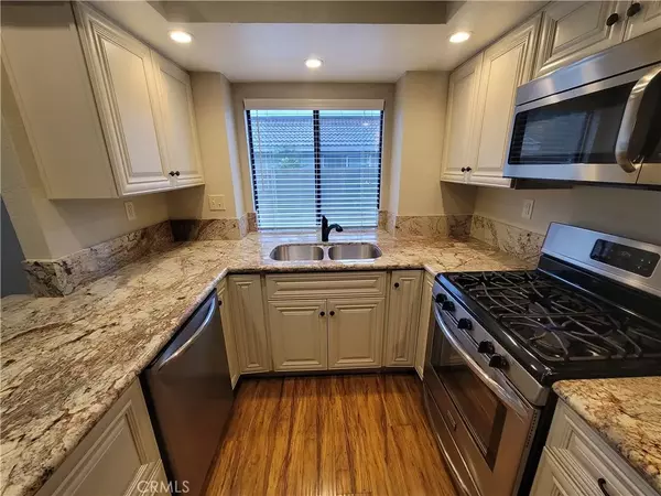 Redlands, CA 92374,1221 N Dearborn Avenue