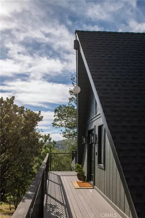 Lake Arrowhead, CA 92352,1340 Yosemite