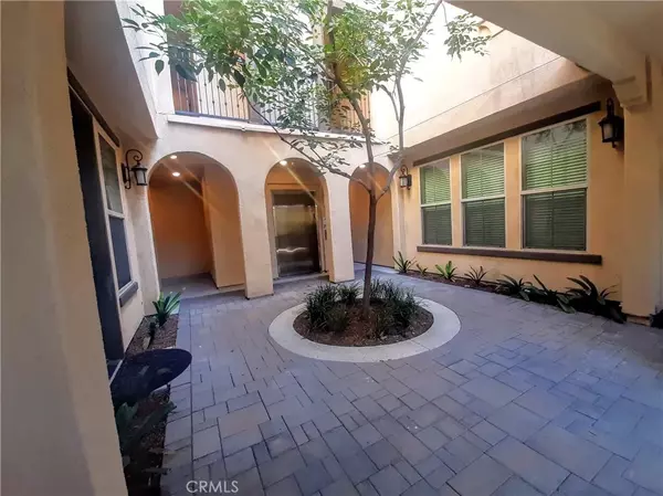 Brea, CA 92823,3312 Merida