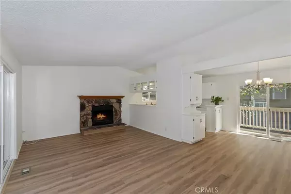 Lake Arrowhead, CA 92352,142 Rockledge Lane