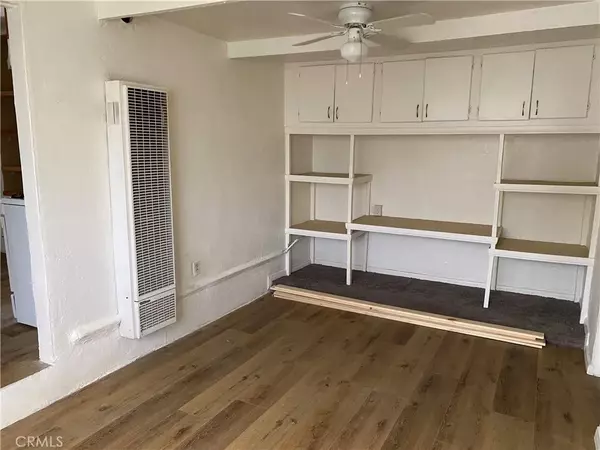 Devore, CA 92407,19216 Kendell