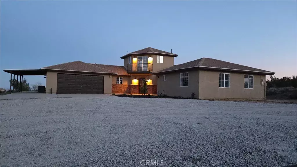 8325 Johnson Road, Phelan, CA 92371