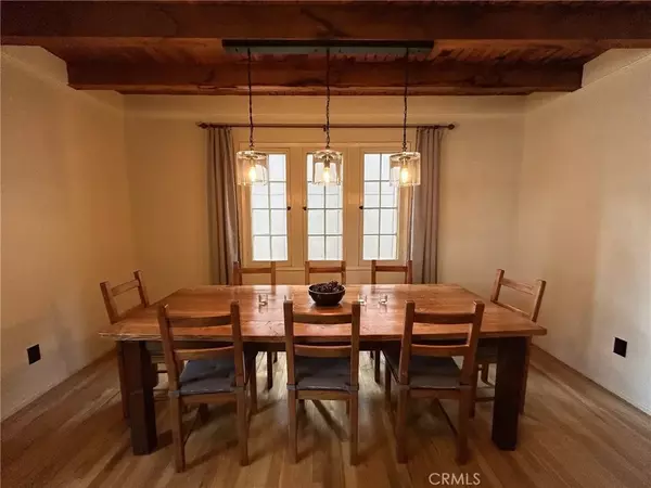 Lake Arrowhead, CA 92352,388 Heliotrope